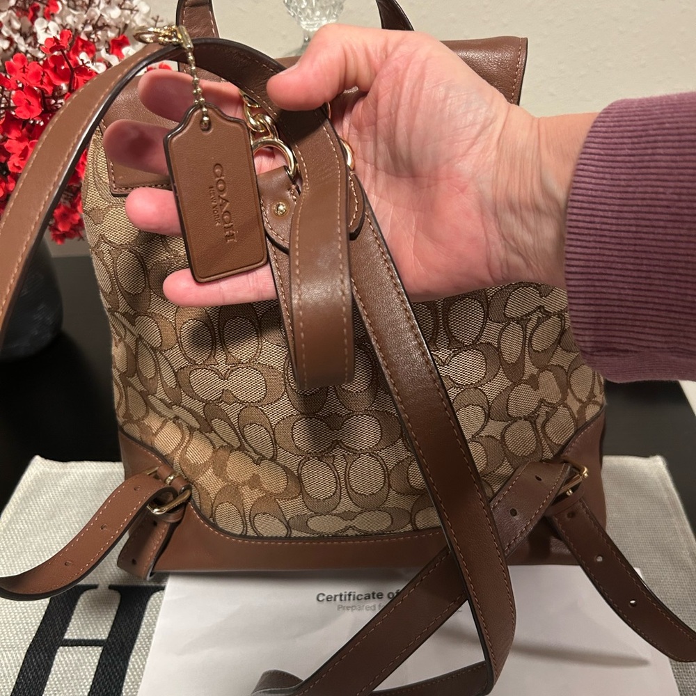 Coach❤️Elle Tan & Brown Signature Canvas And Leather Backpack With COA & Hangtag - Picture 12 of 16
